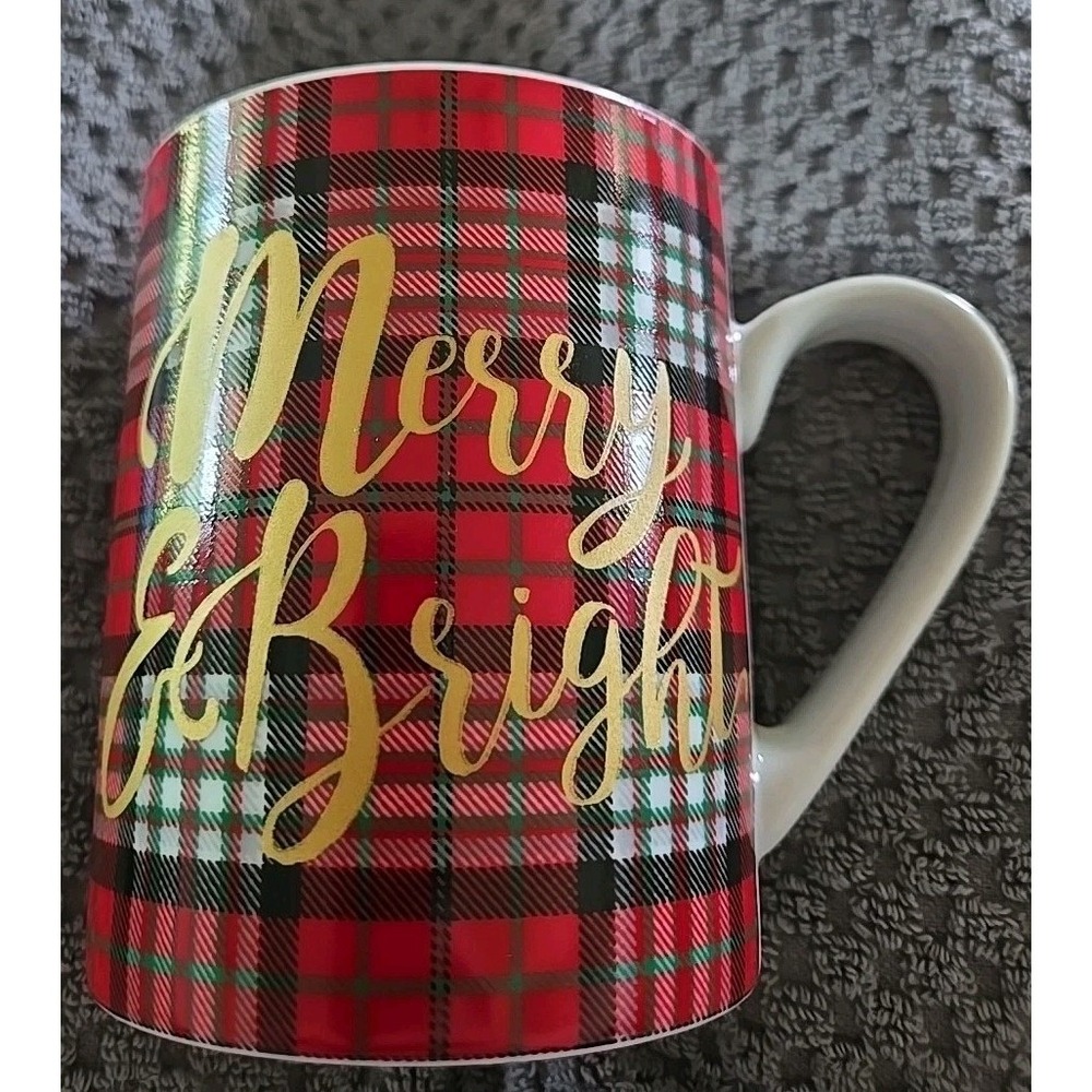 Winter Wonder Lane Merry & Bright Plaid Christmas Mugs Set of 2 Red Gold Ceramic